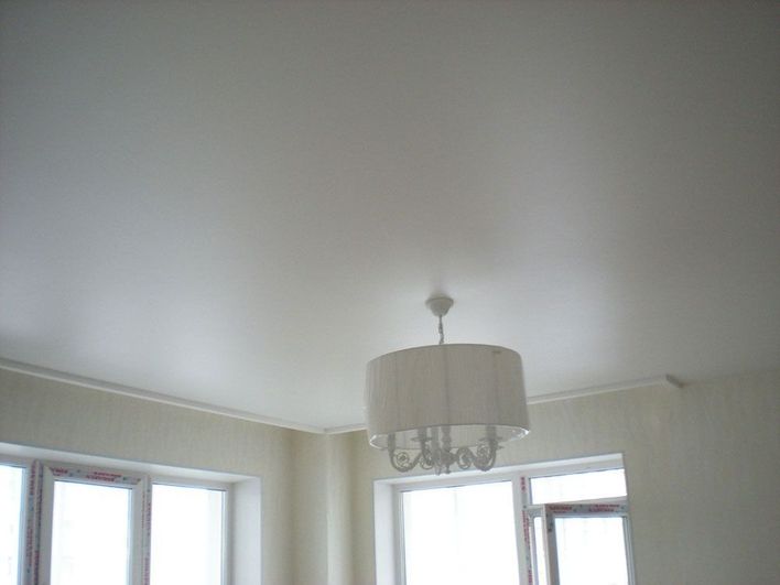 Ceiling design with white chandelier